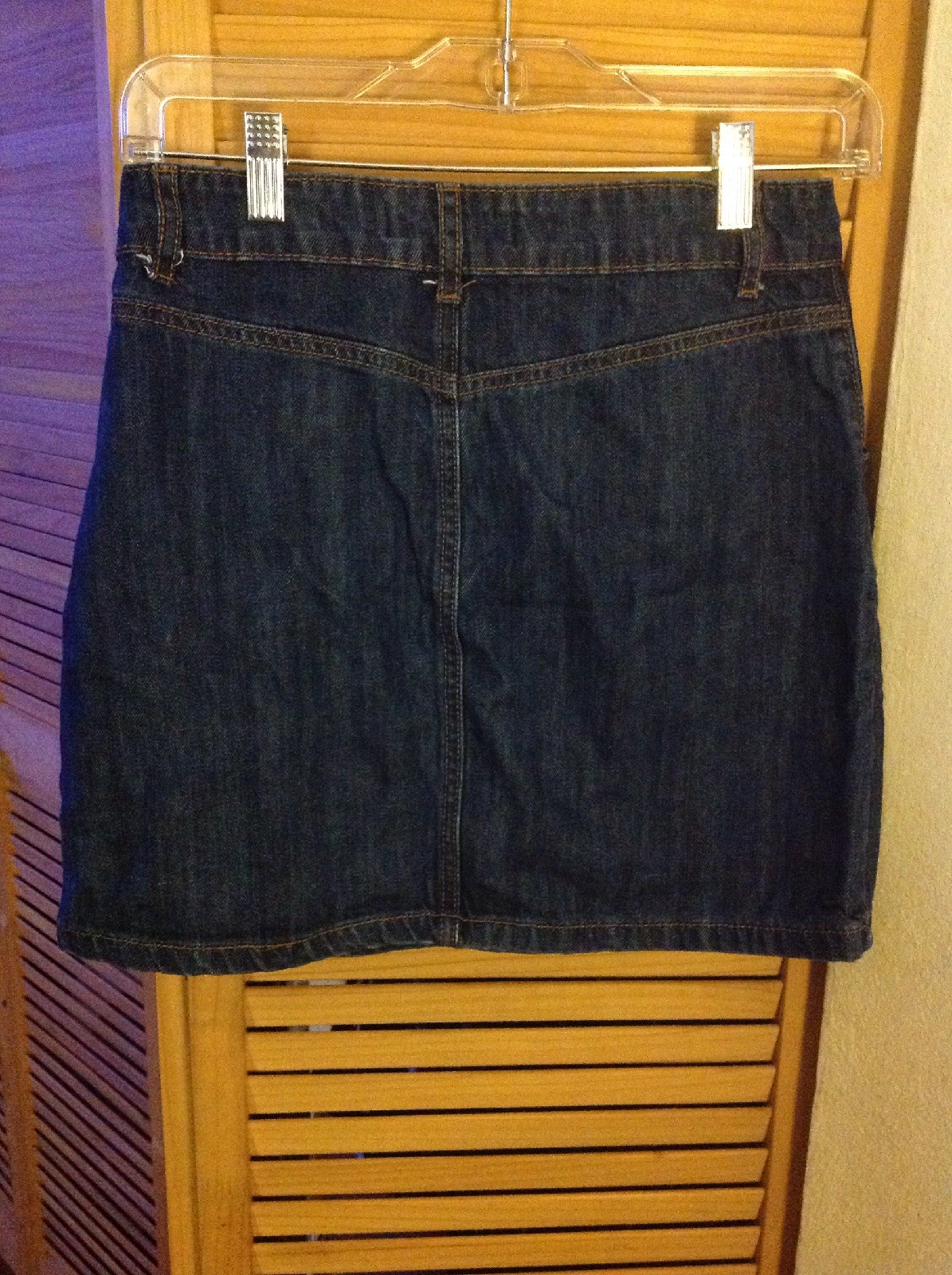 Picture 2 of 3