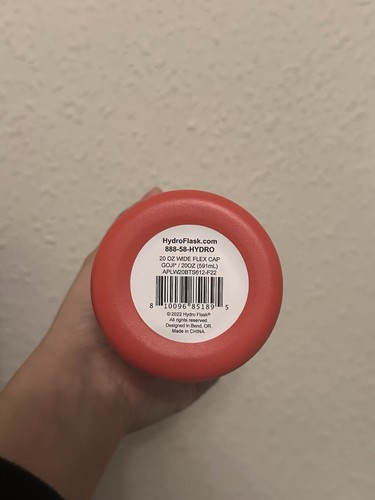 Apple Hydro Flask - Picture 4 of 6