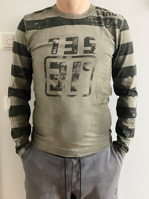 Diesel Longsleeve  Herren mit plakativen Muster, oliv/grün, Gr. M, Top Zustand