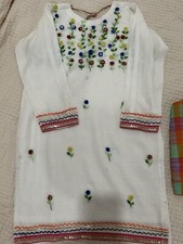 beticollection girls size 8-10 shalwar kameez khaadi