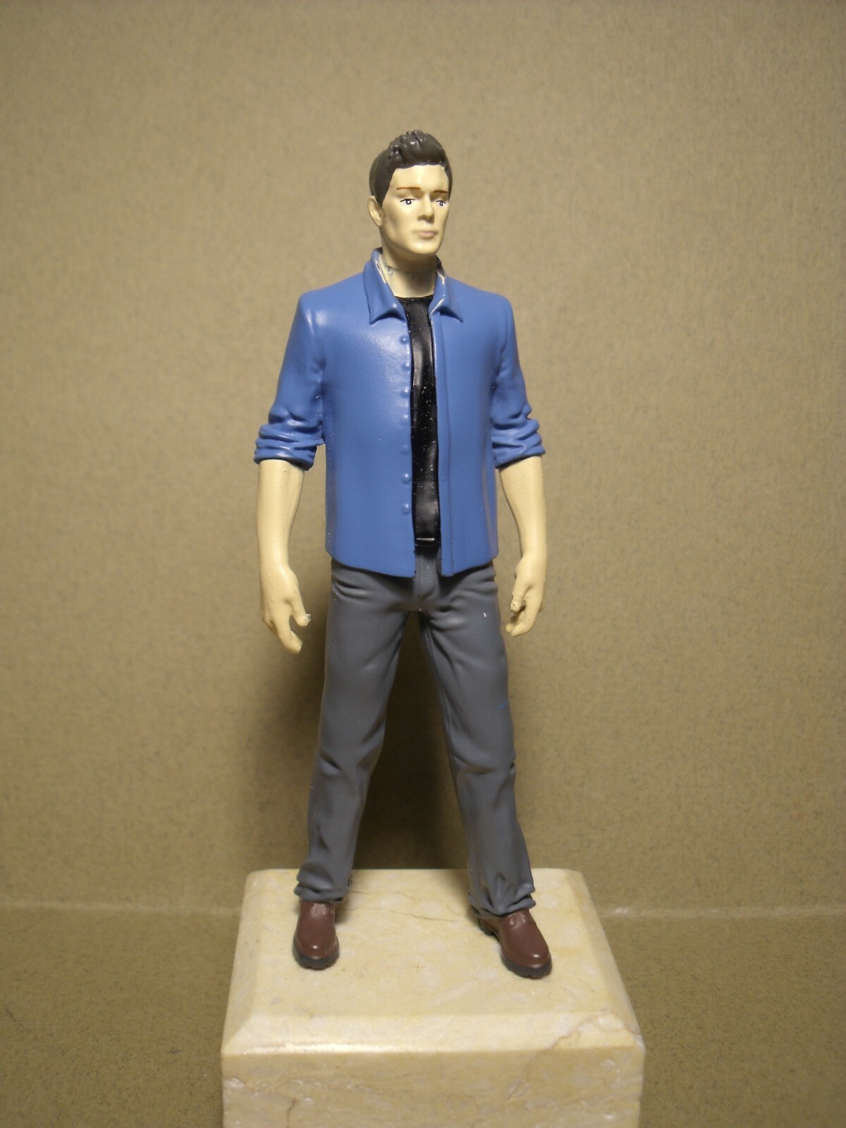 Figurine 1/18 Dean Winchester Supernatural miniature à peindre pour voiture Greenlights