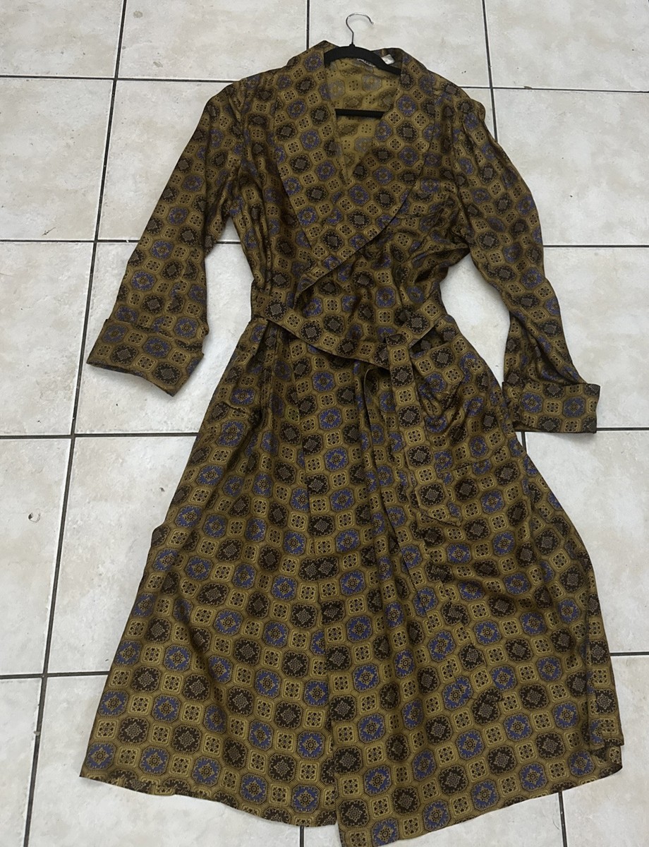 brown of london dressing gown London Robe in Brown Herringbone main image 1