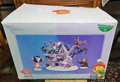 Department 56 Disney Winnie the Pooh  It Really Looks Like Christmas  tree House