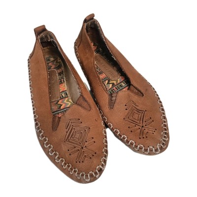 Hush Puppies Leather Slip On Brown Moccasin Flats Womens 7M Whipstitch Aztec