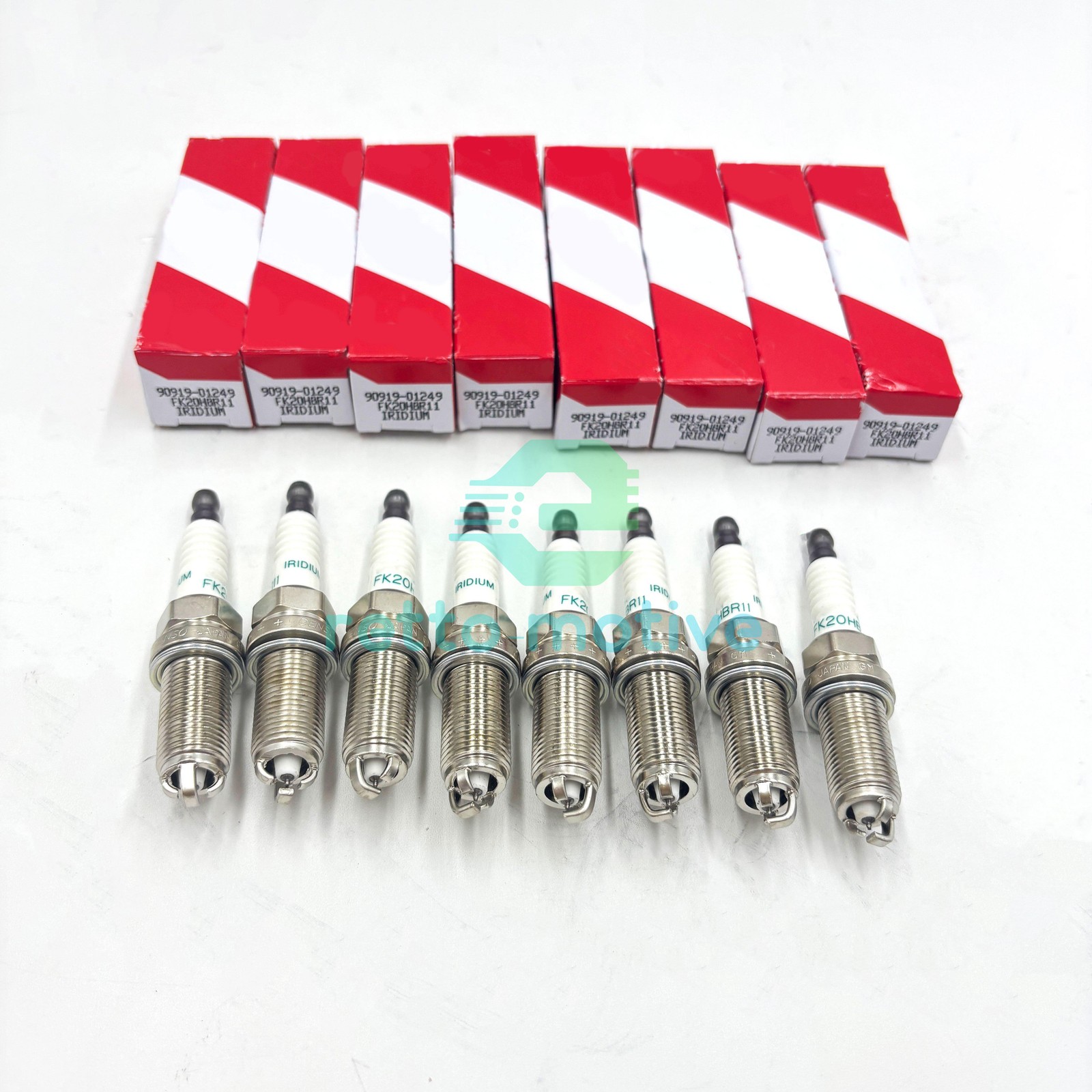 8 X 90919-01249 For LEXUS 2006-2015 IS250 New SPARK PLUG SET US