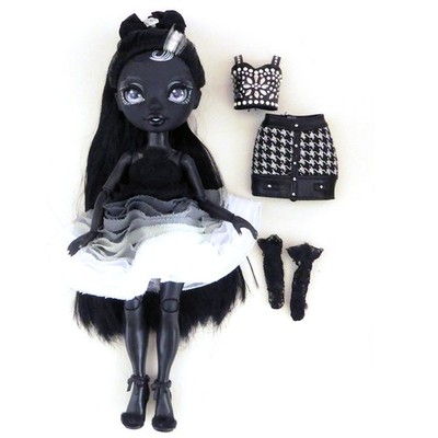 Rainbow High Puppe Shanelle Onyx von Shadow High