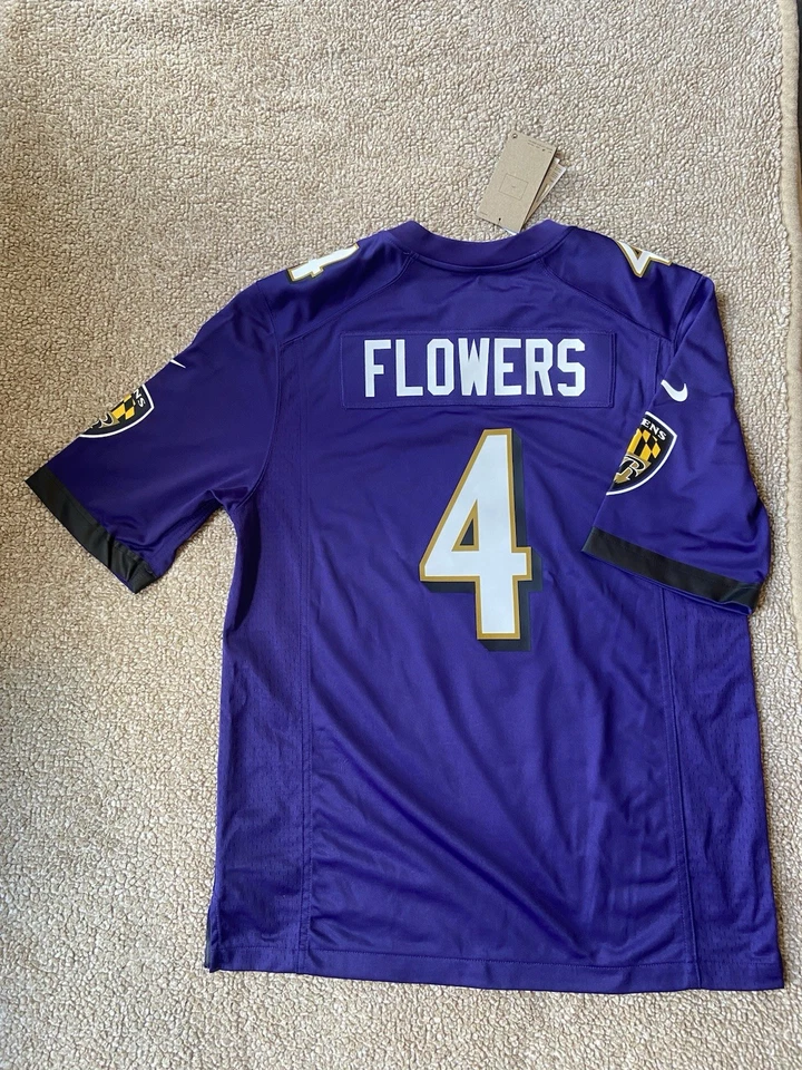 Футболка Baltimore Ravens Zay Flowers No4 средний размер - Изображение 2 из 3