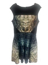 Vince Camuto Fit Flare Swing Front Pockets Art Decor Reptile Zip Dress Goth Sz 8