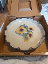 Home & Garden Party Ltd. Sunflower & Bee Stoneware Fluted Serving Chip Platter 