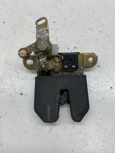 Volkswagen PASSAT B5.5 2004 Schloss Heckklappe Kofferraumdeckel DRA30985
