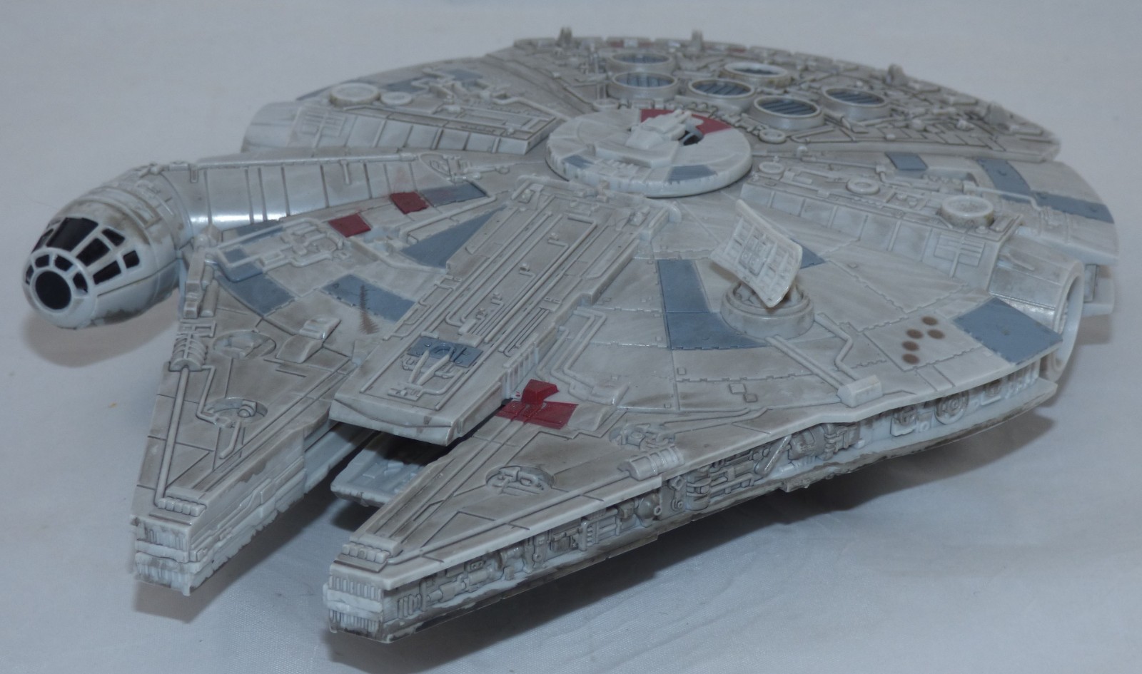 Revell Star Wars Toy Model Millenium Falcon With Light And S