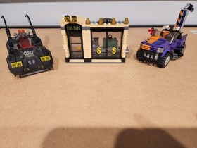 LEGO DC Comics Super Heroes Batmobile and the Two-Face Chase 6864 Pre-owned