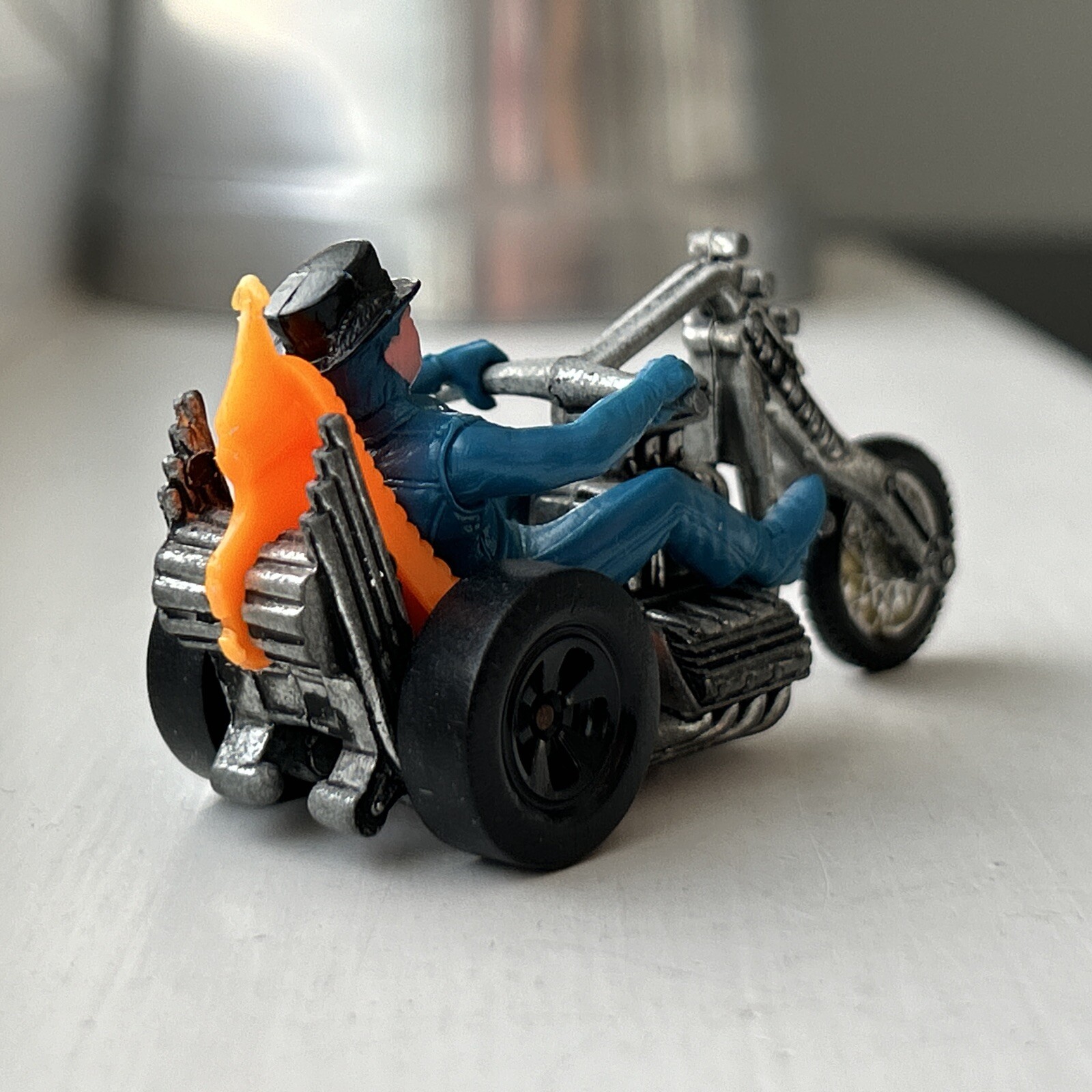 Picture 5 of 19