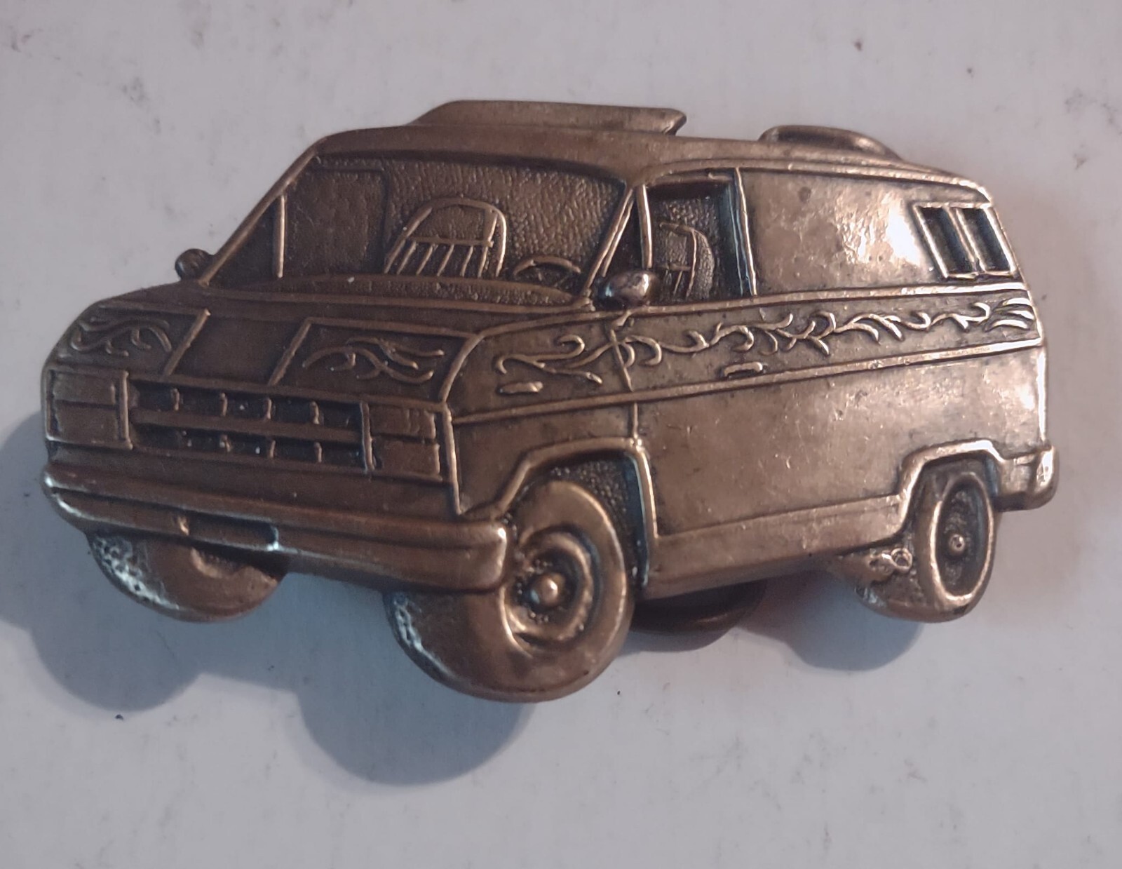 VINTAGE BRASS CHEVY VAN BELT BUCKLE Gem