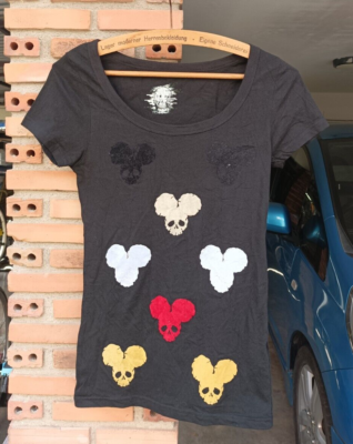 \"GLAD NEWS\" Skull Cross Design L/S Tシャツ glad news skull cross カットソー tシャツ swag - メルカリ