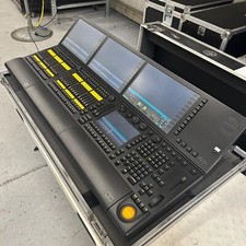 MA Lighting grandMA2 Full-Size Lighting Console w/ Case