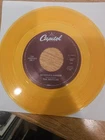 The Beatles-Here Comes The Sun/Octopus‘s Garden Yellow Vinyl Jukebox 45 EX