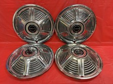 Vintage Set Of 4 196465 Ford Mustang 13 Hubcaps Vintage Set Of 4 196465 Ford Mustang 13 Hubcaps