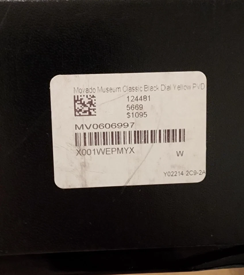 MOVADO Museum 经典 40 毫米黑色表盘金色 PVD 男女通用手表 0606997 — 第 4/4 张图片