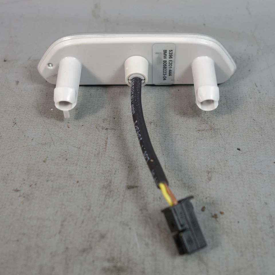 Respaldo asiento delantero BMW F80 M3 F82 M4 2015-2018 dañado ///Luz emblema M OEM Foto 4 de 4