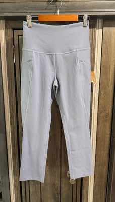 Women s Eddie Bauer Light Gray Trail Tight Capris With 50 UPF Xs