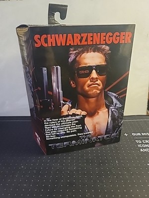 The TERMINATOR, ARNOLD  SCHWARZENNEGGER, NECA - ACTION FIGURE - New In Box