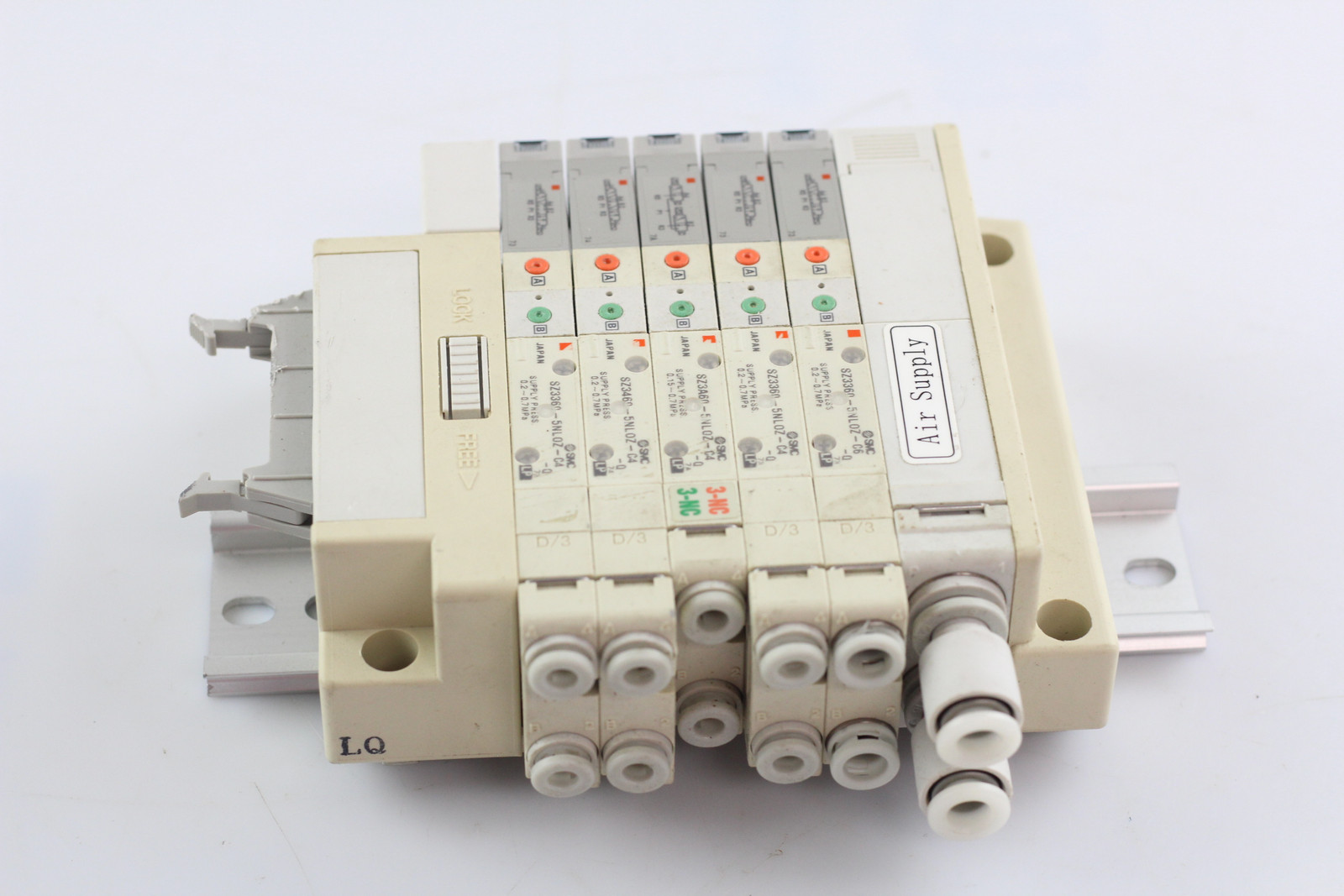 SMC 5 SLOTS SOLENOID MANIFOLD ASSY W/ SZ3360-5NL0Z-C4 & SZ3A60-5NL0Z-C4