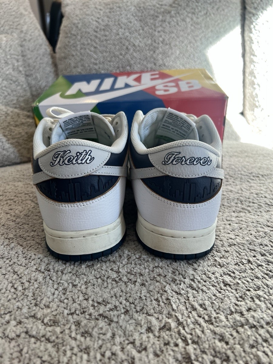 Nike SB Dunk Low x HUF New York City Men’s Sneakers Size 11.5 White/Navy Blue View 3