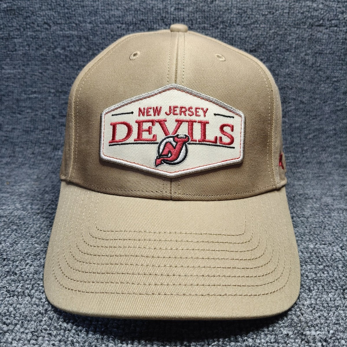 '47 Brand New Jersey Devils NHL Beige Snapback Hat Cap Logo Patch