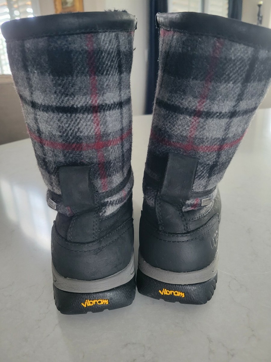 UGG Butte Tartan Plaid Black Waterproof Leather Wool Snow  display picture 1