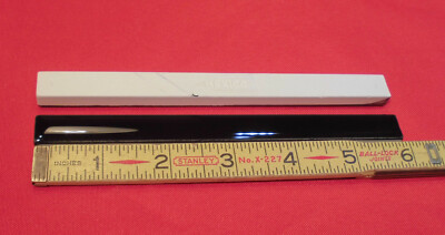 1 pc. Gloss Black:  Ceramic Liner-Sizzle Tile 1/2'' X 6'' by American Olean, NEW