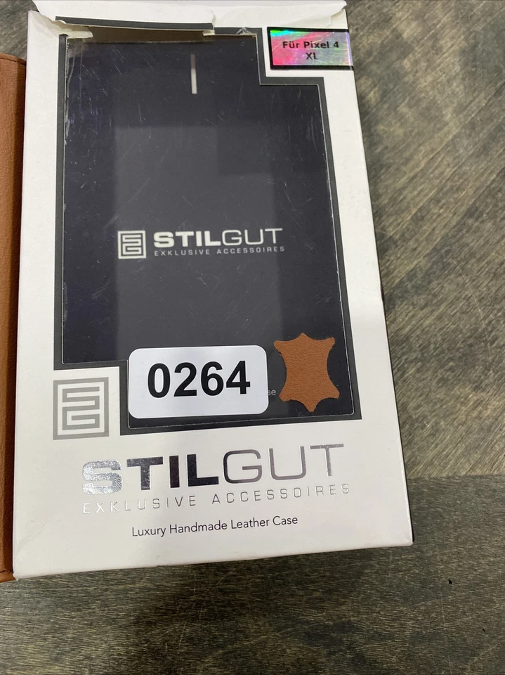 StilGut Genuine Leather Wallet Type Case Compatible with Fur Pixel 4 XL - Image 2 of 4