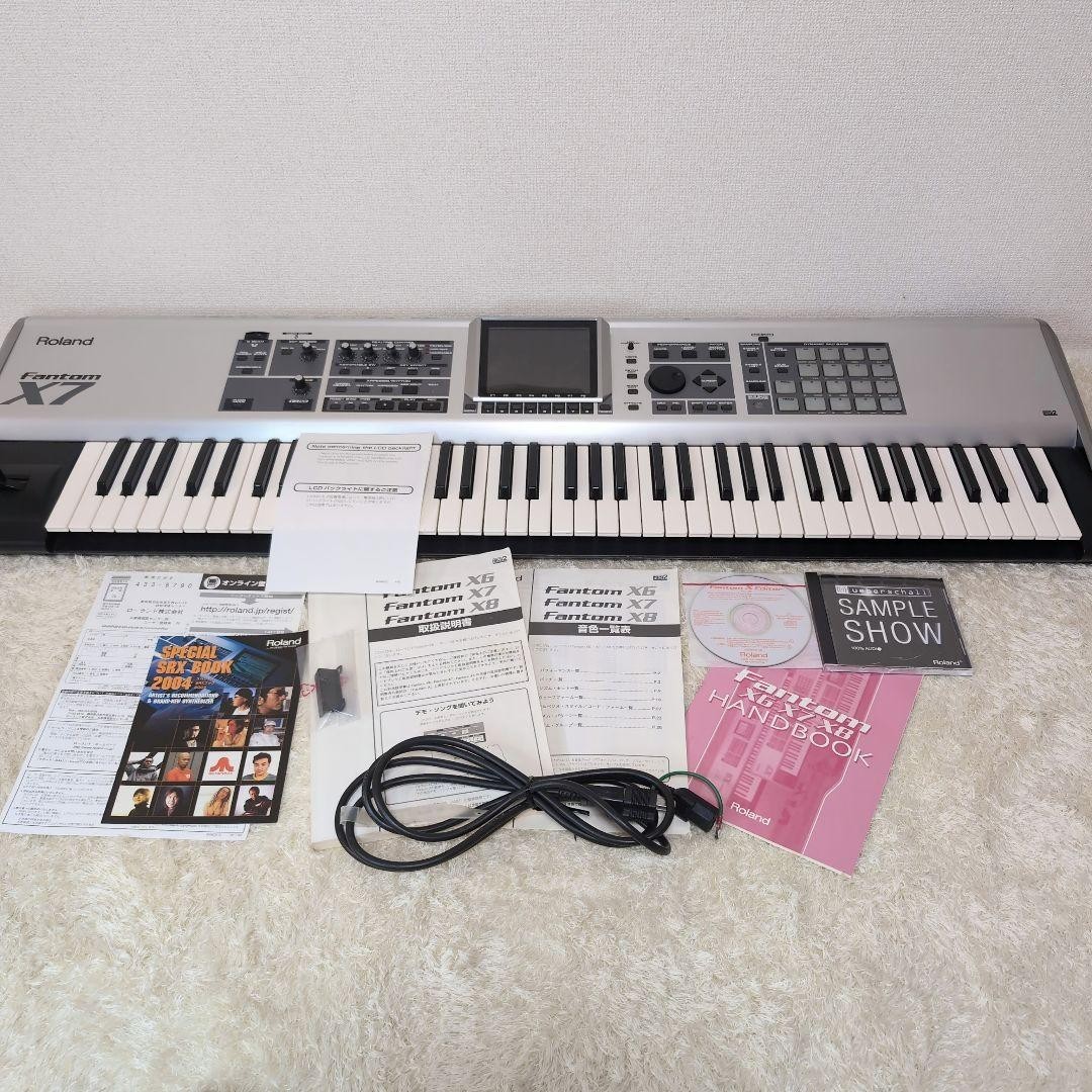Roland Fantom X7（76鍵） Roland Fantom-X7 76-Keys Digital Keyboard Synthesizer Music