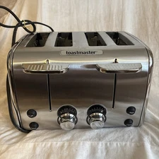 Vintage ToastMaster  TMT4 4 Slice Toaster Wide Slots 1700 Watt High Speed Lift