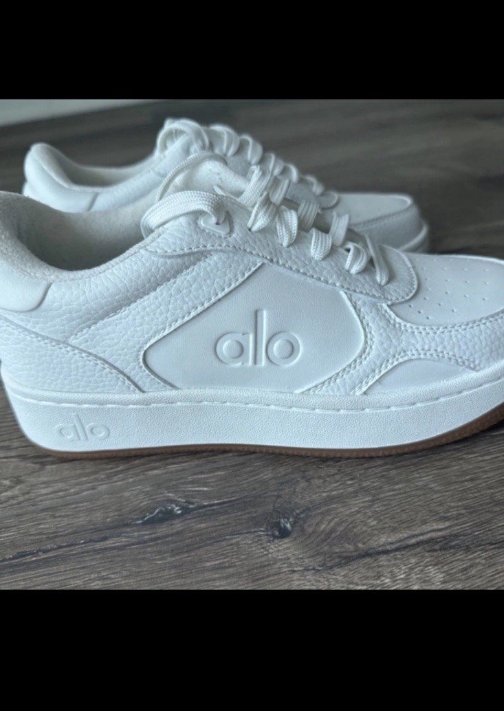 Alo Recovery Mode Sneaker - Natural White/Gum 5.5 | eBay