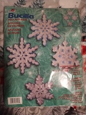 Vtg HTF Plaid Bucilla Felt 4 Ct. Ornaments Kit SHIMMER SNOWFLAKES 84396 NEW