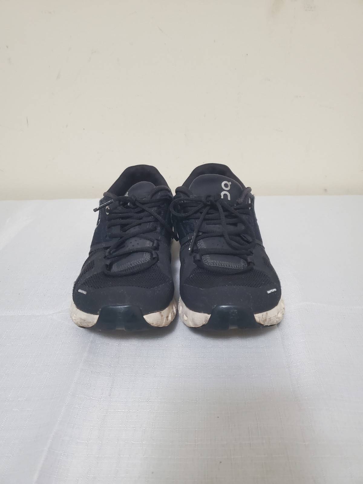 On Cloud 5 Swiss Engineering Lightweight Running … - image 2