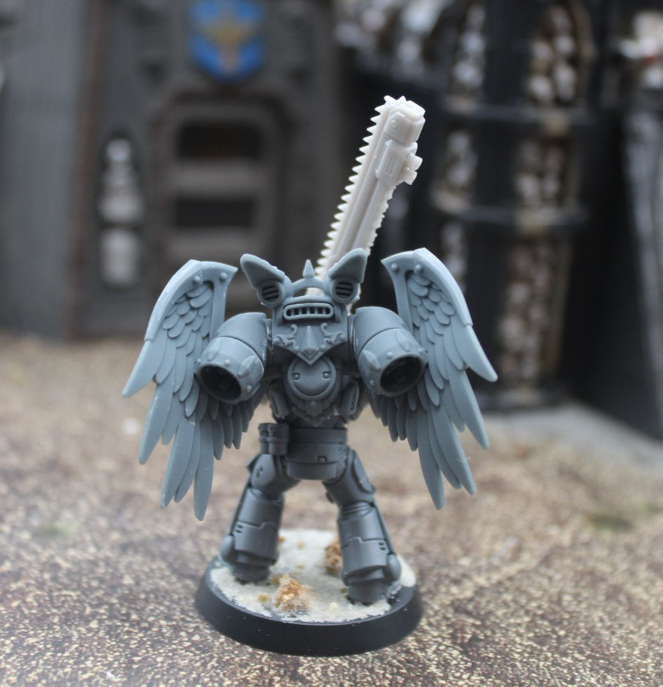 Blood Angels 5x Sanguinary Guard (aftermarket parts added) Assembled, ID#3463