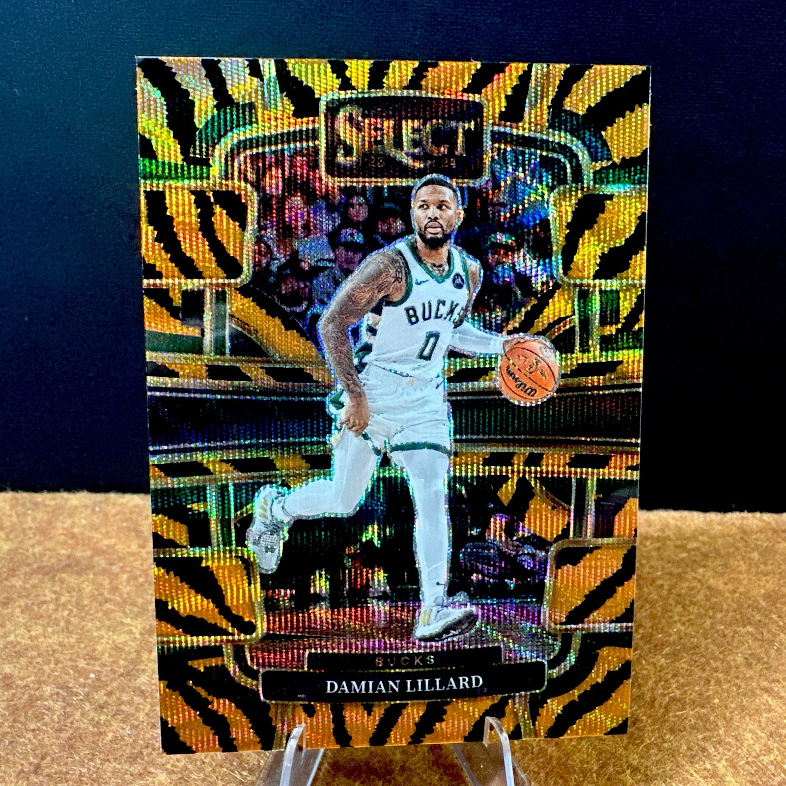 2023-24 Panini Select Concourse Damian Lillard #63 Tiger Stripe Prizm SSP BUCKS 