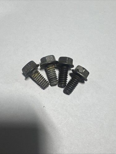 Briggs & Stratton 691108 Screw, Set Of 4, Genuine OEM Briggs, Free Shipping 