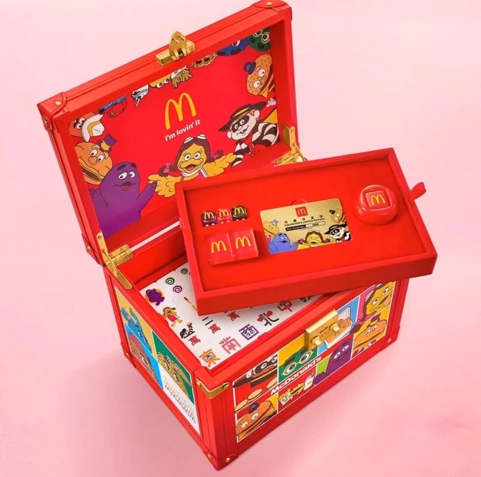 McDonalds Hong Kong 50 Aniversario Mahjong Set Regalo 2025 Edición Limitada Foto 2 de 4