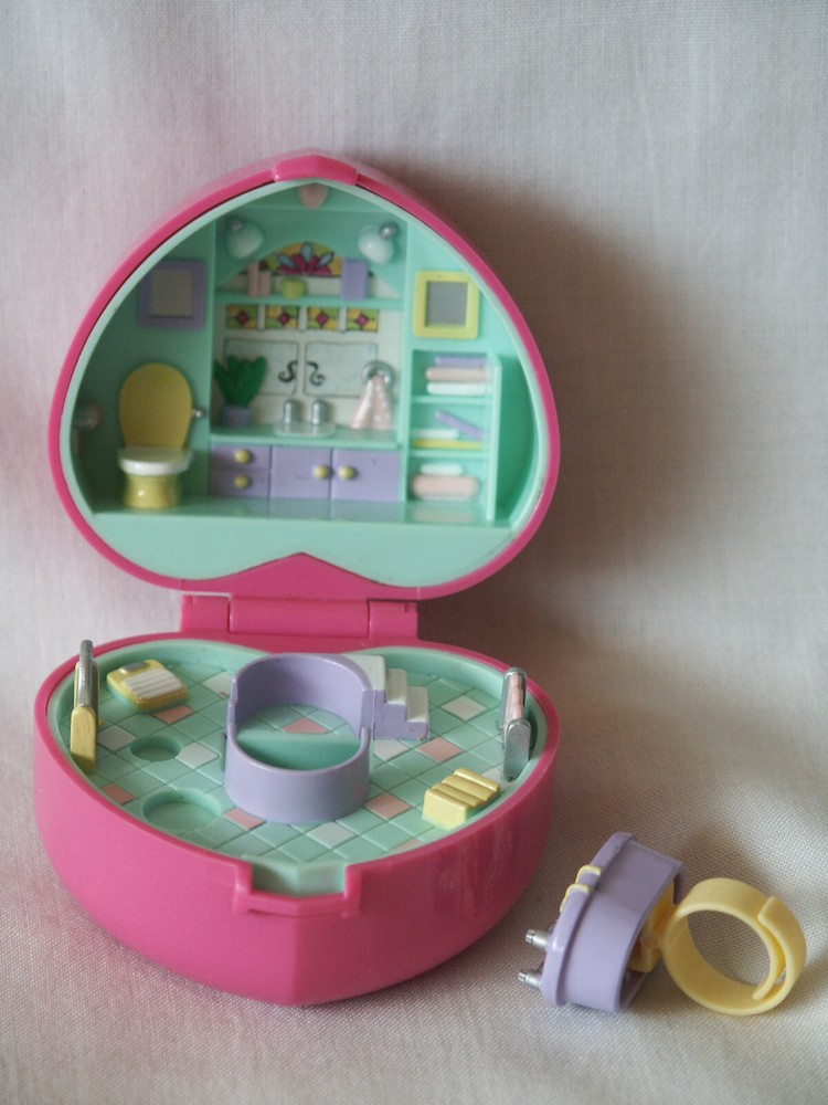 Vintage Polly Pocket Bathtime Fun & Bathtub Ring 1991 Bluebird Bathroom