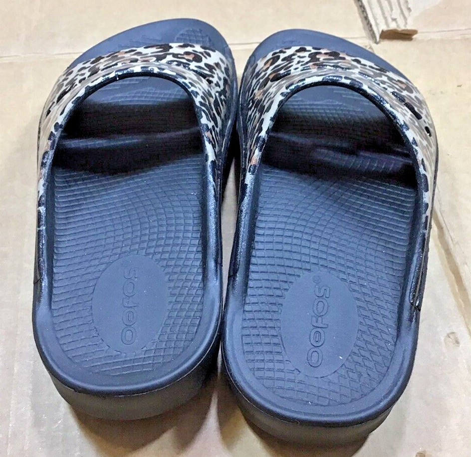 ★OOFOS★ OOAHH LUXE LEOPARD Women's Oofos, OOahh Luxe Slide Sandal ‐ Peltz Shoes