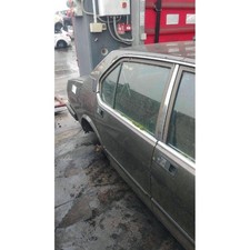 Porte arrière et accessoires Alfa Romeo ALFETTA