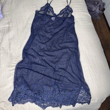 Victoria's Secret Sheer Lace Polka Dot Full Slip Blue Adjustable Strap Size S