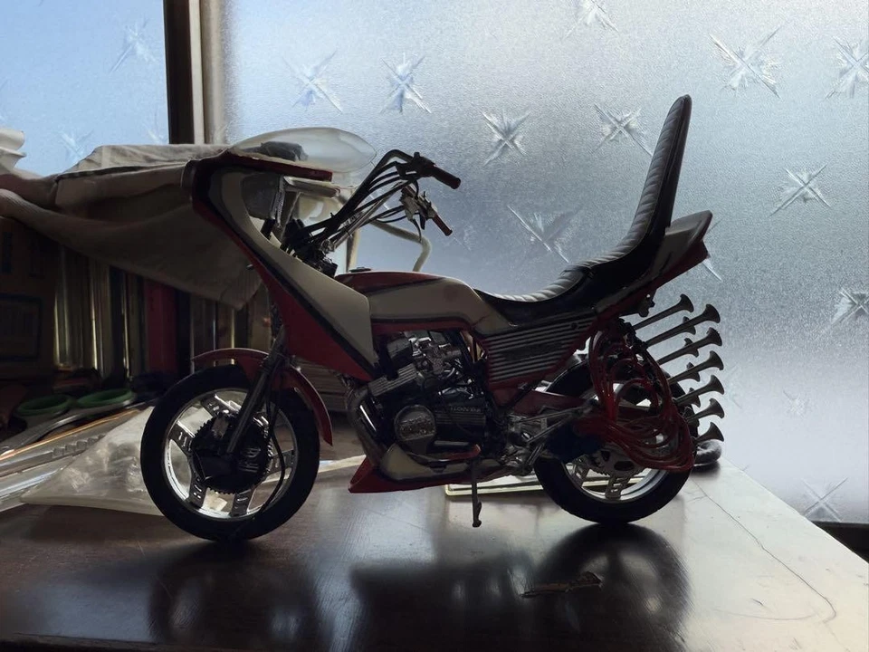 CBX400FF Doble Inborda Modelo 1/12 Foto 4 de 4