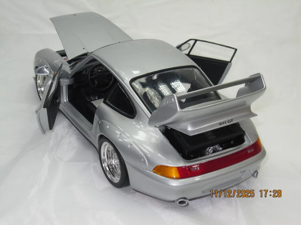 1997 PORSCHE 911 GT2 (993) METALLIC SILVER  1:18  NIB - Image 2 of 4