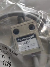 1 pcs HONYEWELL 14CE2-1 limit switch #F11