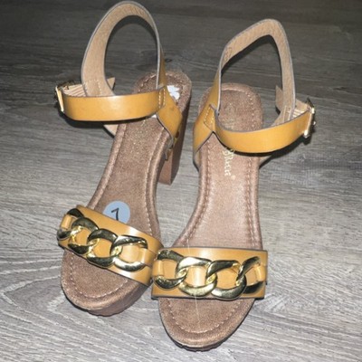 Lime Light Beds Chain Accent Block Heel Sandals Brown Gold Women s Size 7