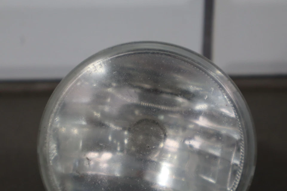 07-14 GMC Yukon Denali Driver parachoques izquierdo montado luz antiniebla OEM Foto 2 de 4